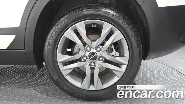 Kia Seltos — Фото автомобиля 6