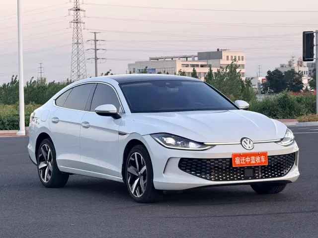 Volkswagen Lamando — Фото автомобиля 3