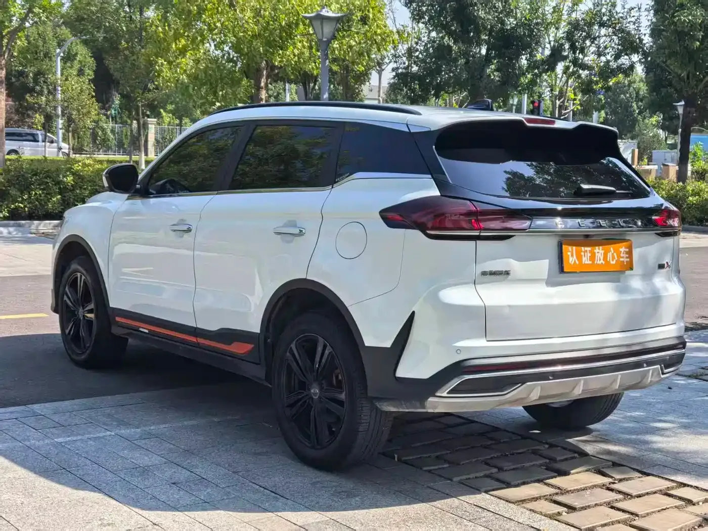 Geely Boyue 2022 Boyue X 1.8TD DCT Smart Style — Фото автомобиля 8