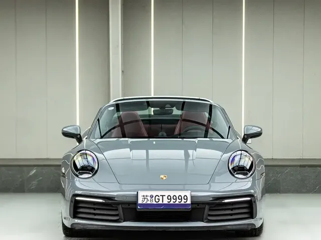 Porsche 911 — Фото автомобиля 10