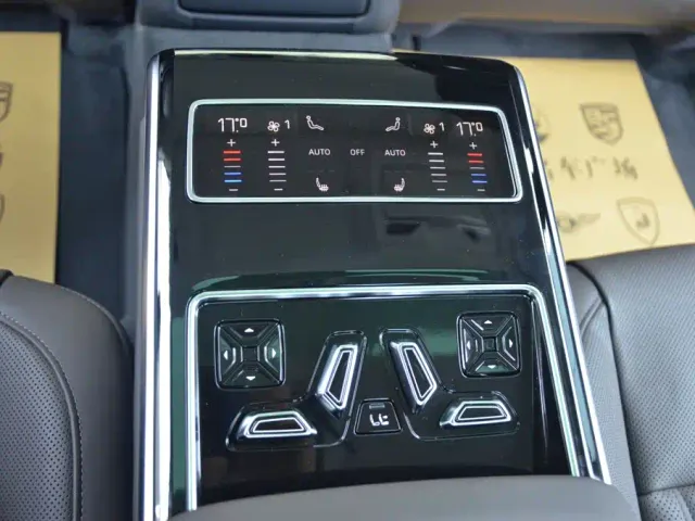 Audi A8 — Фото автомобиля 11