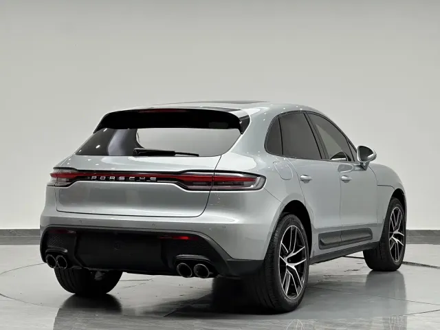 Porsche Macan — Фото автомобиля 5