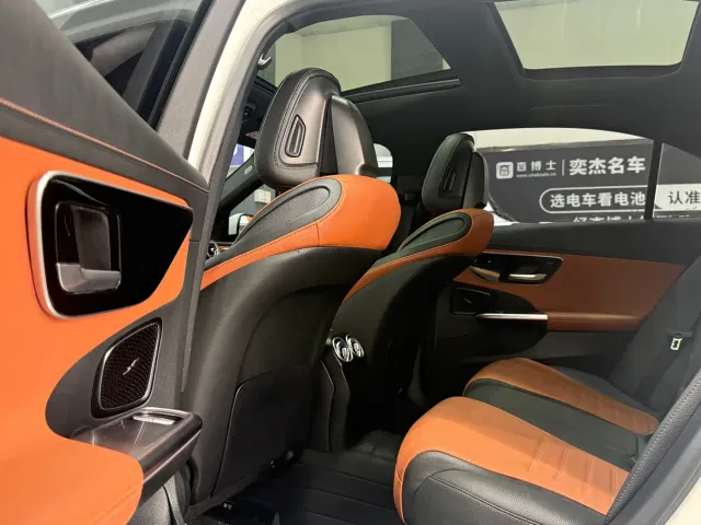 Mercedes-Benz C-Class — Фото автомобиля 6