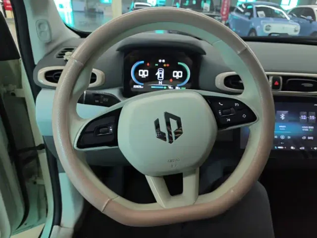 Leapmotor T03 — Фото автомобиля 10