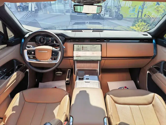 Land Rover Range Rover — Фото автомобиля 12
