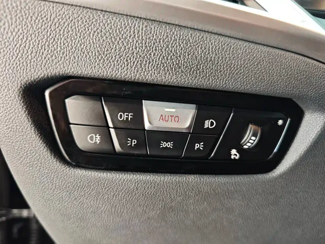 BMW 3 Series — Фото автомобиля 13
