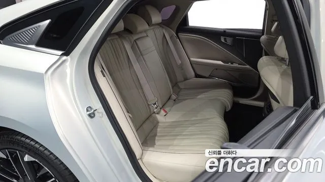 Kia K8 Signature — Фото автомобиля 8
