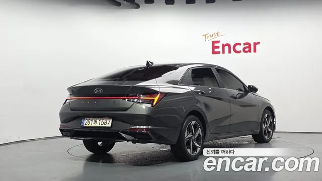 Hyundai AVANTE Avante (CN7) — Фото автомобиля 2