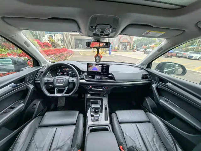 Audi Audi Q5L 2022 45T Luxury Dynamic — Фото автомобиля 5