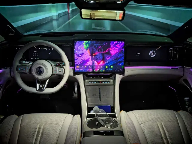 Denza Z9GT — Фото автомобиля 10