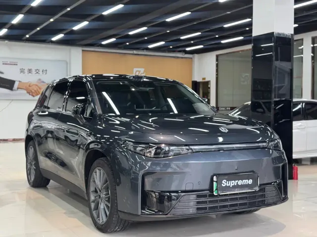Leapmotor C10 — Фото автомобиля 2