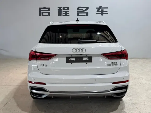 Audi Q3 — Фото автомобиля 5