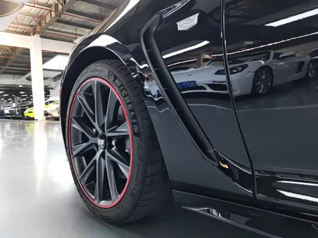 Cadillac CT5 — Фото автомобиля 4