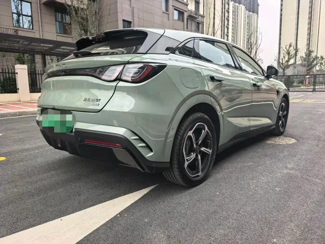 BYD Seal 06 GT — Фото автомобиля 12