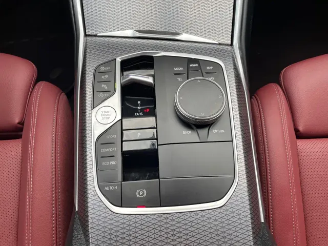 BMW 3 Series — Фото автомобиля 11