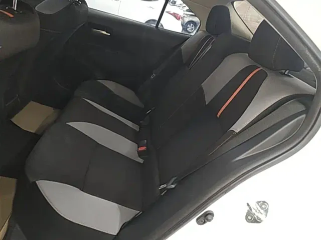Toyota Corolla — Фото автомобиля 12