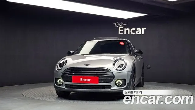 MINI Clubman — Фото автомобиля 3
