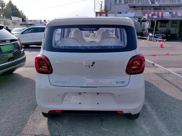 Wuling Hongguang Mini EV — Фото автомобиля 5
