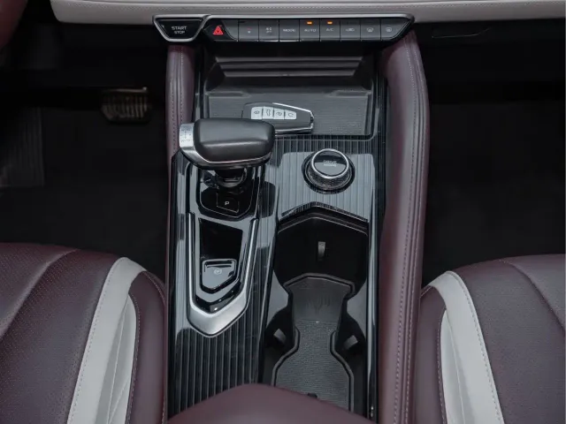 Geely Xingyue L — Фото автомобиля 19