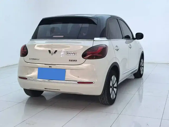 Wuling Bingo — Фото автомобиля 3