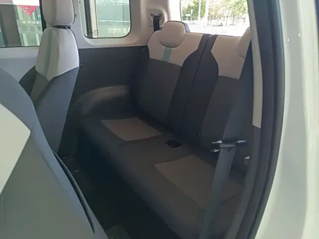 Changan Lumin — Фото автомобиля 16
