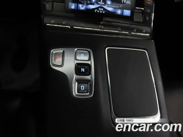 Hyundai Grandeur Grandeur (New) — Фото автомобиля 11