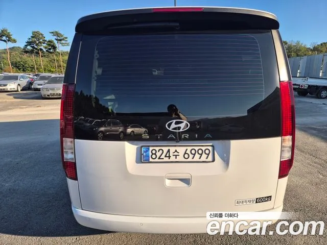 Hyundai Staria — Фото автомобиля 5