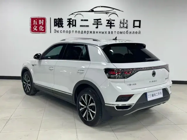 Volkswagen T-Roc — Фото автомобиля 4