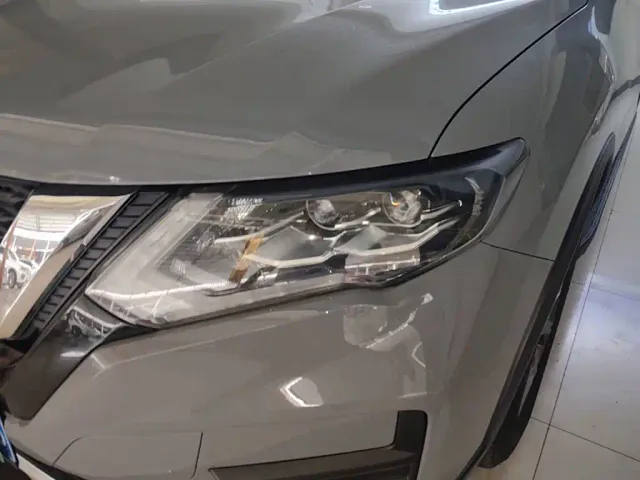 Nissan X-Trail — Фото автомобиля 17
