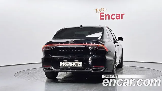 Hyundai Grandeur Новый Grandeur IG — Фото автомобиля 4