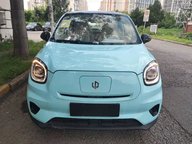 Leapmotor T03 — Фото автомобиля 2