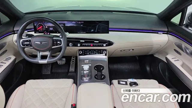 Genesis GV70 — Фото автомобиля 10