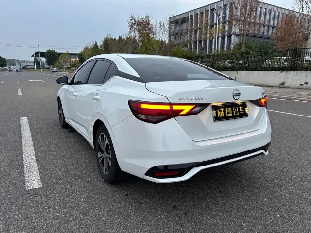 Nissan Sylphy — Фото автомобиля 5