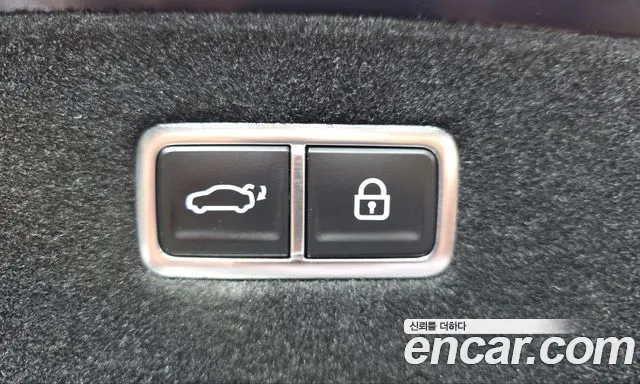 Genesis G90 RS4 — Фото автомобиля 24