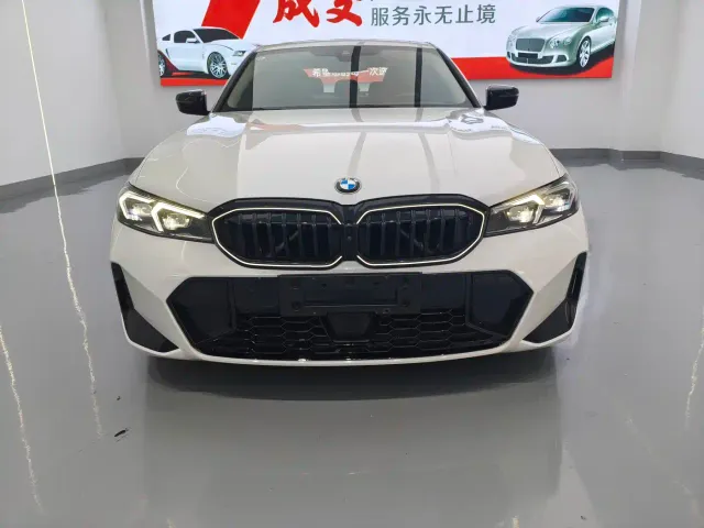 BMW 3 Series — Фото автомобиля 2