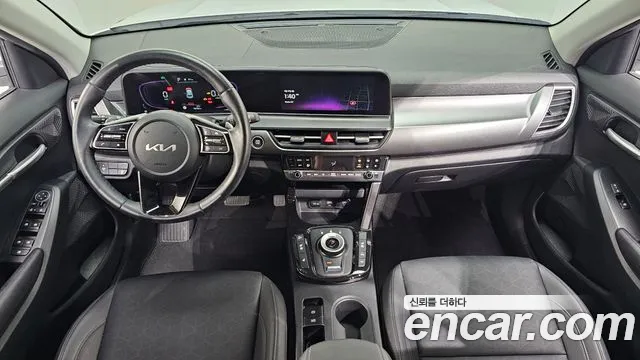 Kia Seltos Новый Seltos Бензин 1.6 турбо 2WD — Фото автомобиля 7
