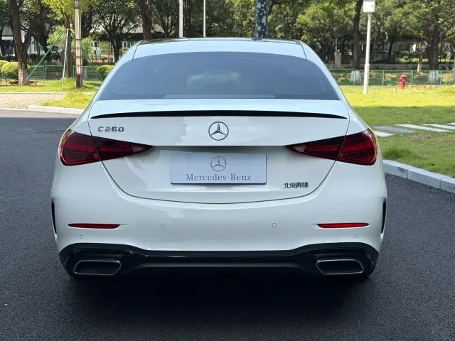 Mercedes-Benz C-Class — Фото автомобиля 3