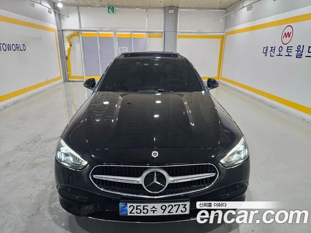 Mercedes-Benz C-Class — Фото автомобиля 2