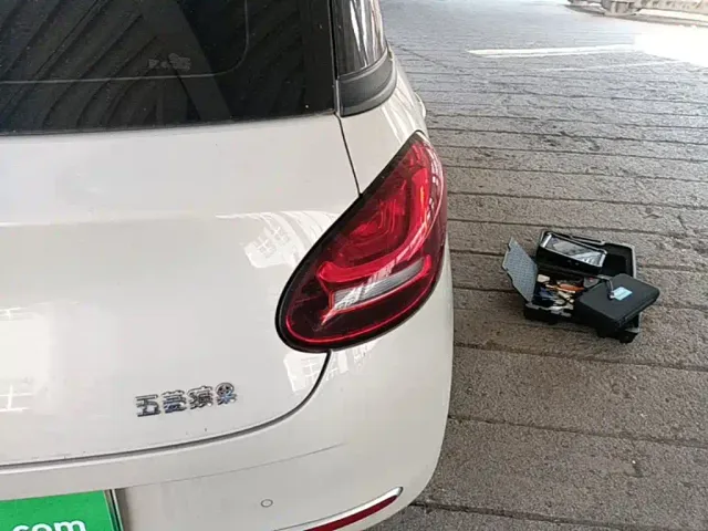 Wuling Bingo — Фото автомобиля 7