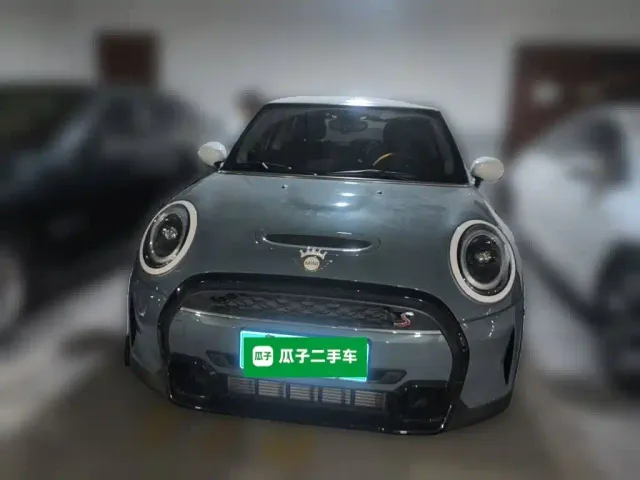 MINI Hatch — Фото автомобиля 22
