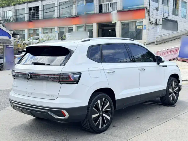 Volkswagen Tharu — Фото автомобиля 13