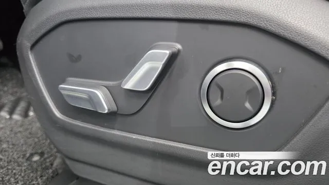 Hyundai Santa Fe MX5 — Фото автомобиля 29