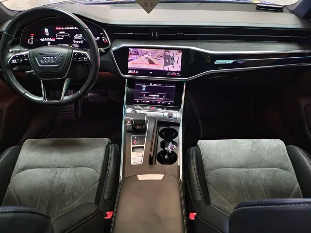 Audi A6L — Фото автомобиля 14