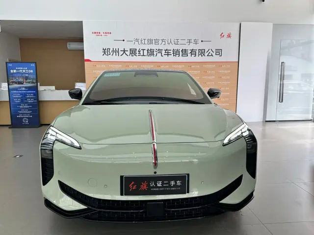 Hongqi EH7 — Фото автомобиля 4