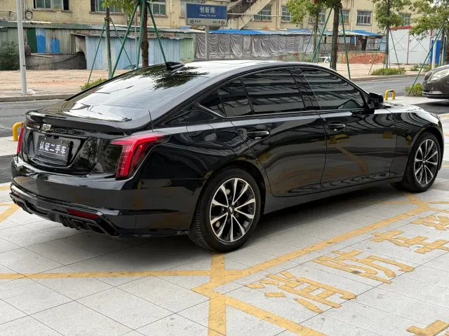 Cadillac CT5 — Фото автомобиля 13