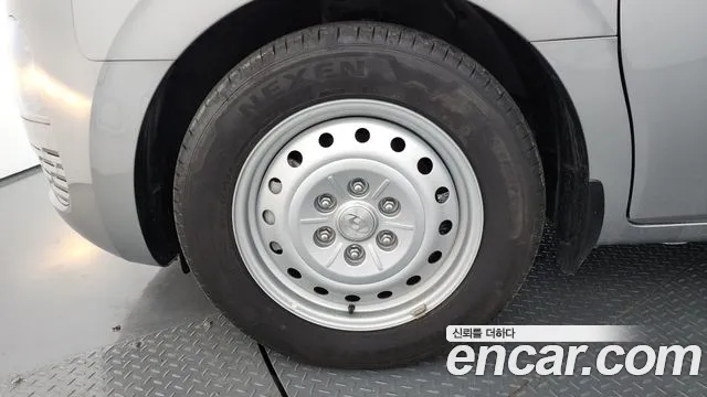 Hyundai Staria Staria Карго 5 мест — Фото автомобиля 5