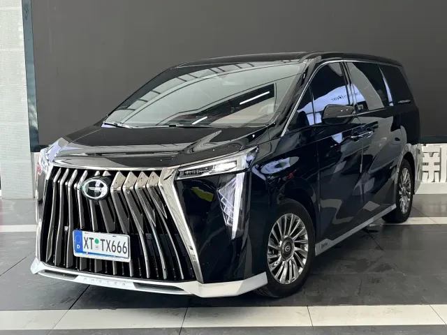 Фотография автомобиля — GAC Trumpchi M8