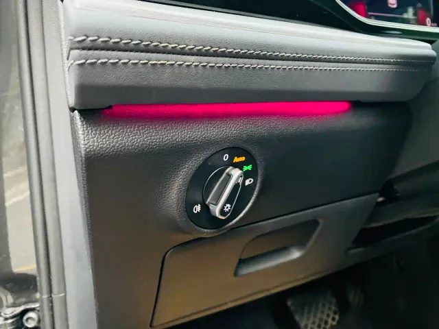Volkswagen Sagitar — Фото автомобиля 12