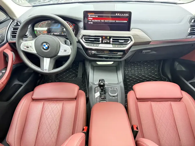 BMW X3 — Фото автомобиля 4