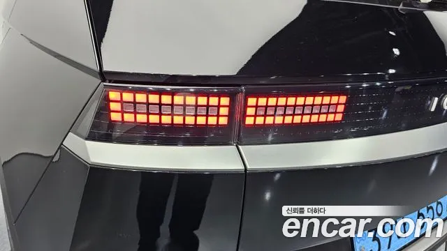 Hyundai Ioniq 5 New — Фото автомобиля 8